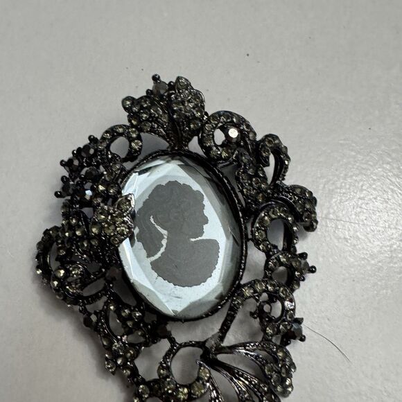 Vintage Ornate Cameo Brooch with Rhinestones – 2.5 Inches, Dark Silvertone - Picture 6 of 9